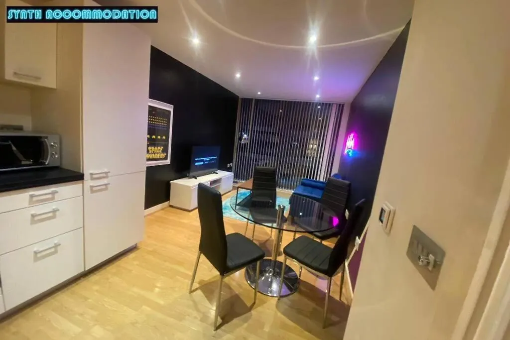 80S Retro 1Bedroom Apart Canary Wharf London 0*,  United Kingdom
